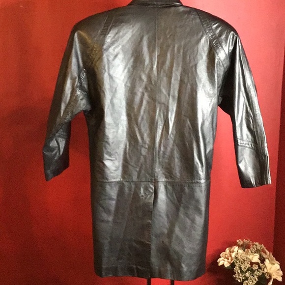 JARROD’S LEATHER COAT SIZE S* - Picture 3 of 5